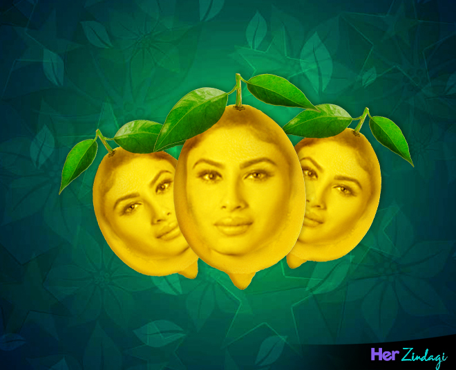 मौनी रॉय –नींबू lemon mouni roy